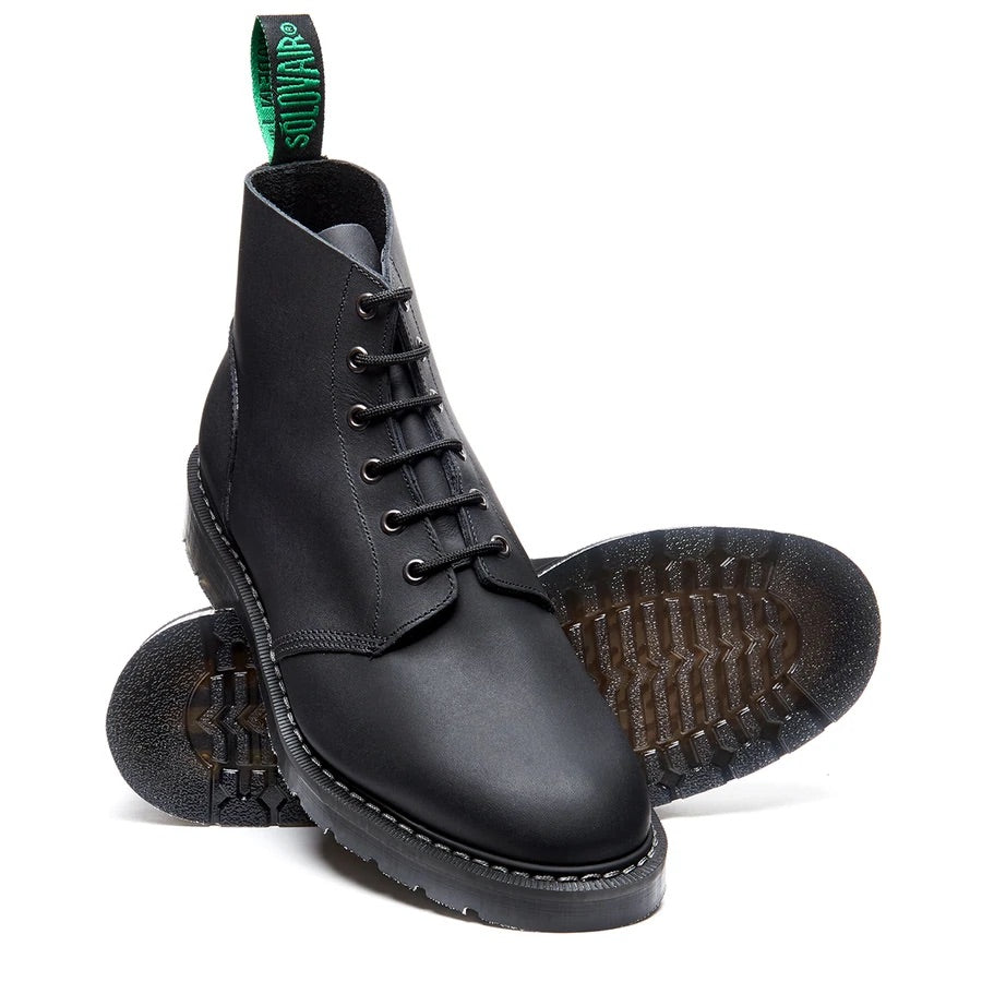 6 Eye Astronaut Boot - Black Greasy Solovair Original Sole Smoke